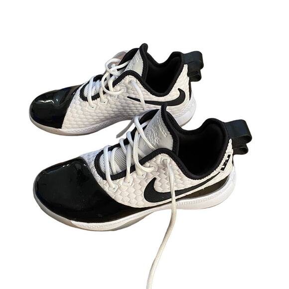 Nike Men's Lebron Witness 3 Basketball Shoes 8 BQ9819-100 - Picture 1 of 6